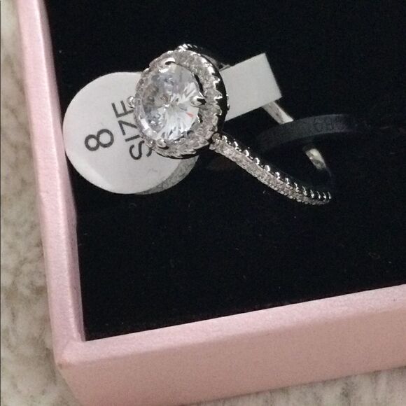 NWT Peermont Sz8 “Diamond” engagement ring - Picture 5 of 12